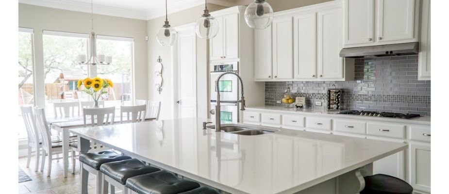 Qual melhor torneira para cozinha: guia completo para sua escolha